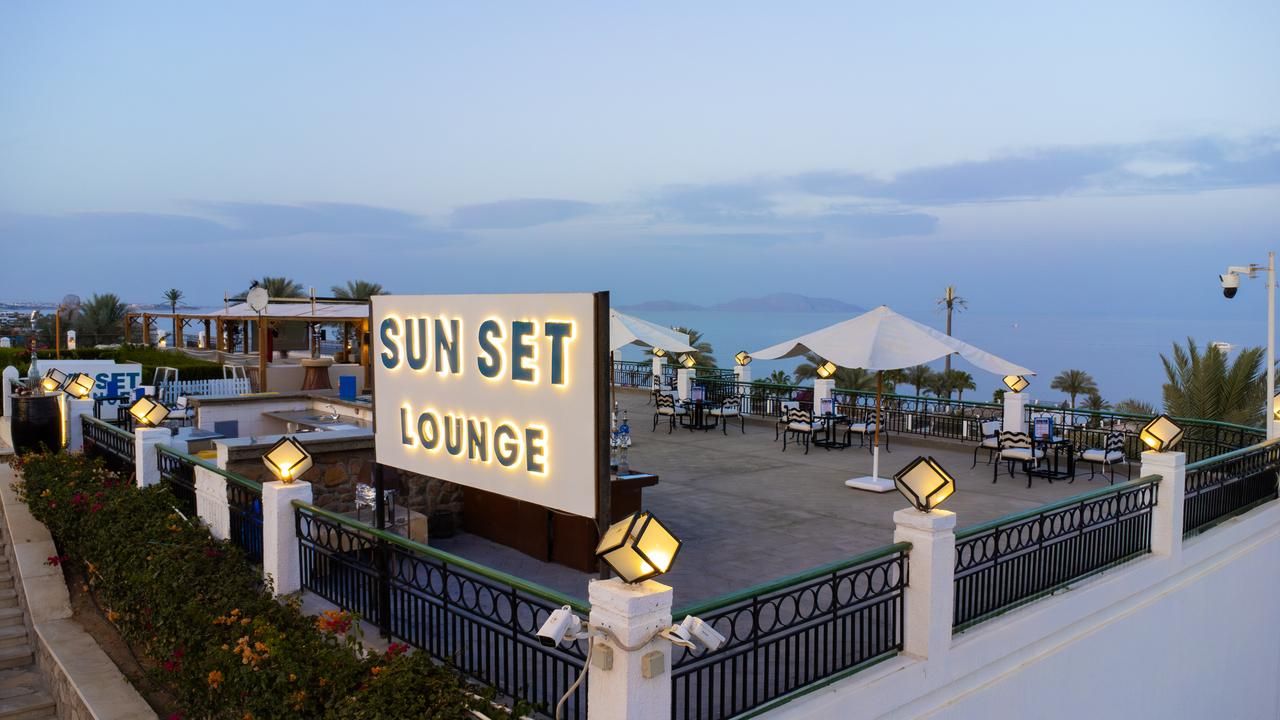 /api/cms/uploads/458d57fda589851f6c8a2a32082cb496_Sun_Set_Lounge_428831a2a1.jpg