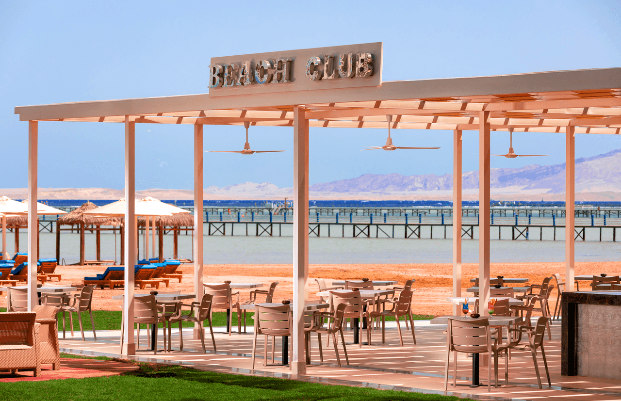 /api/cms/uploads/88a4d512f7a382c0c4fdaee290332b06_Beach_Bar_1485b09e45.png