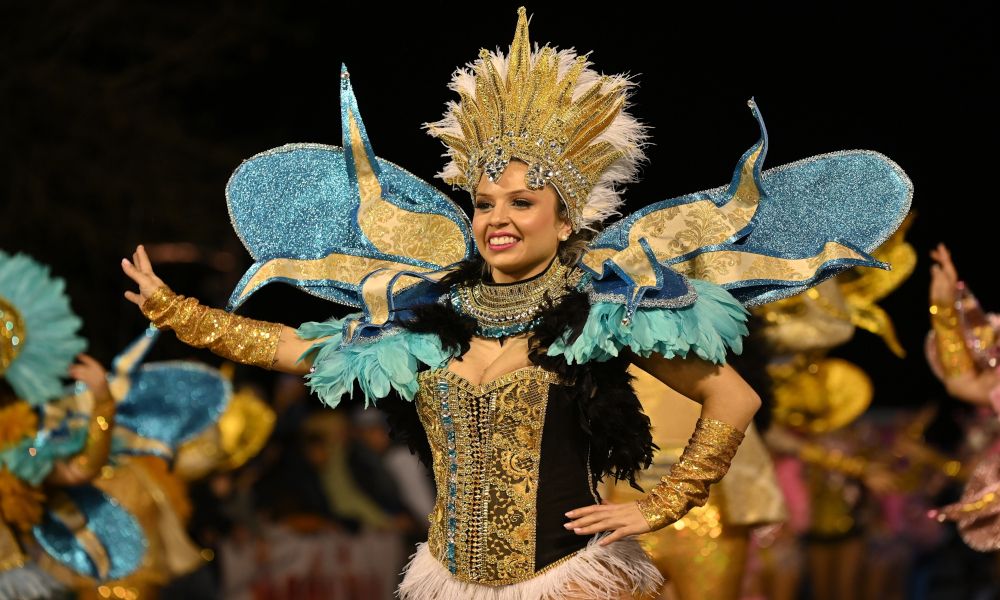 /api/cms/uploads/Allegorical_Parade_Madeira_a6fb070c15.jpg