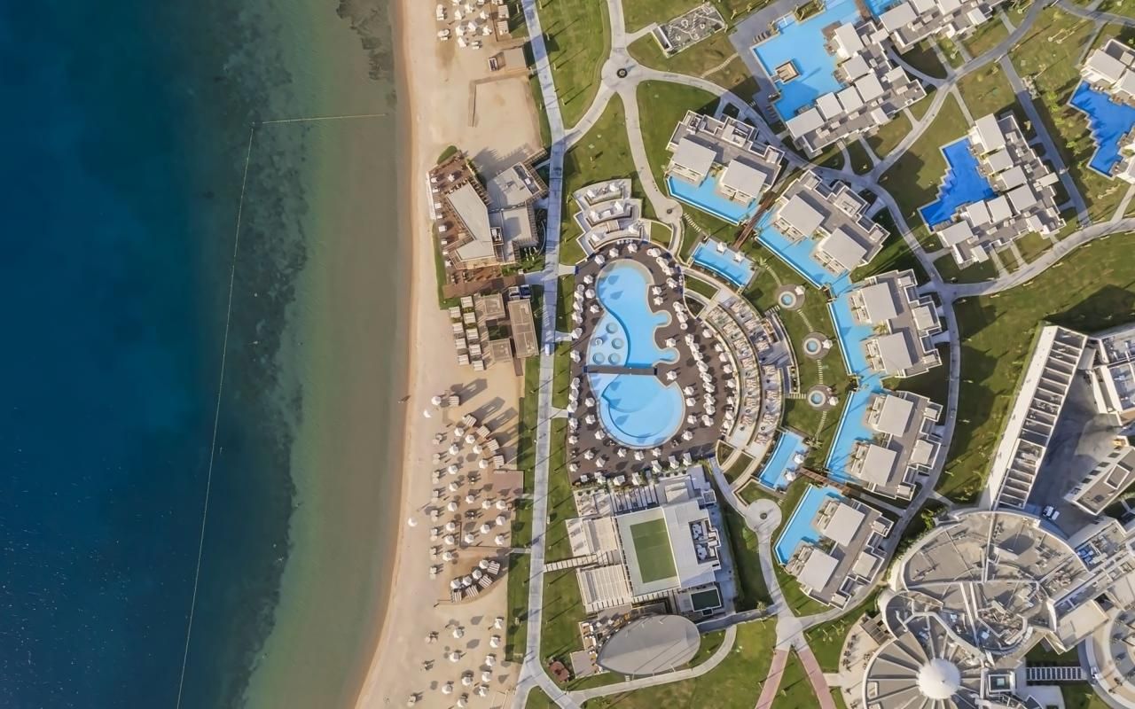 /api/cms/uploads/Rixos_Premium_Magawish_85d3e5ecb3.jpg