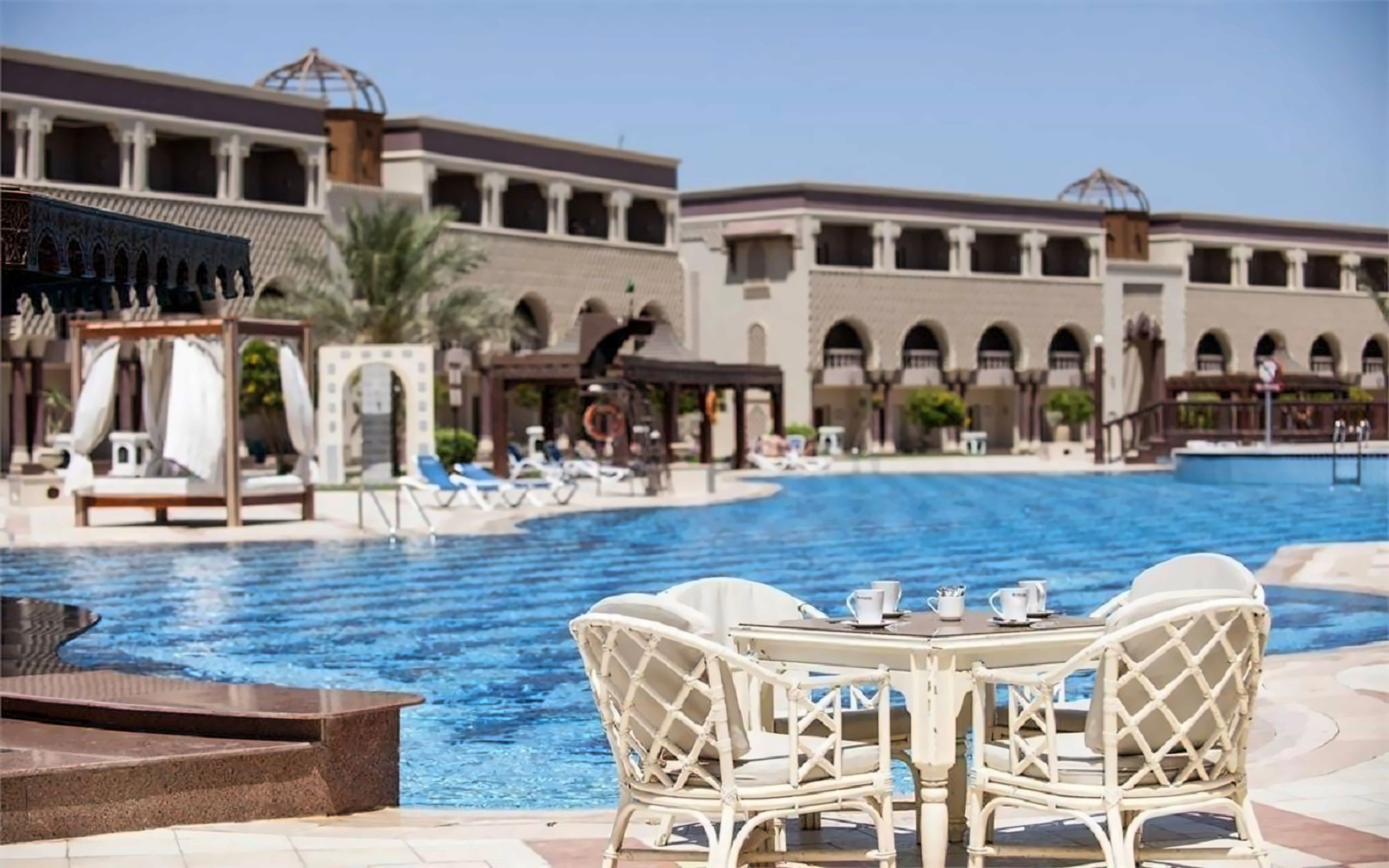 /api/cms/uploads/Sentido_Mamlouk_Palace_Resort_28b7841433.jpg