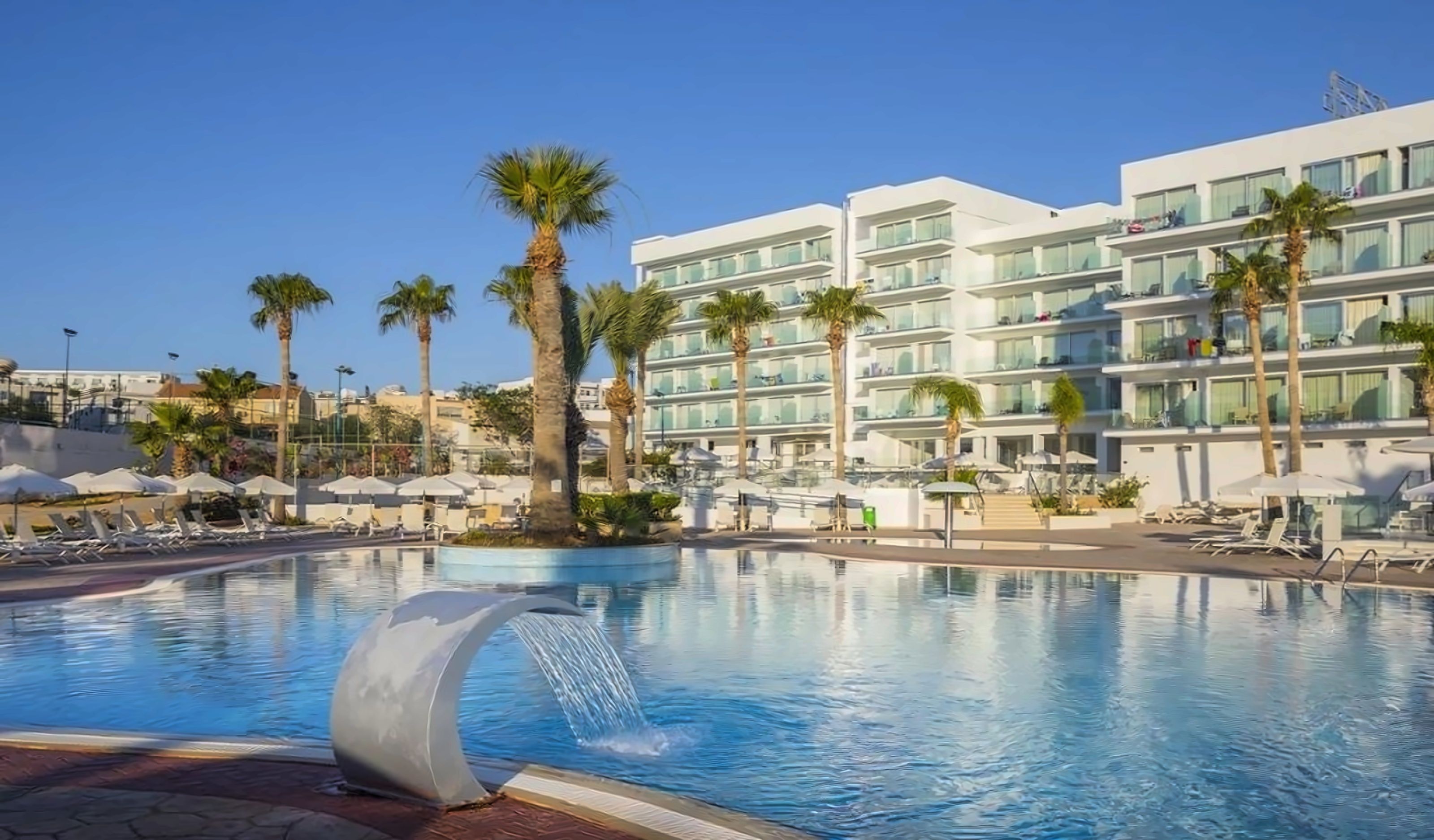 /api/cms/uploads/Tsokkos_Beach_Hotel_1_99a32b9a69.jpg