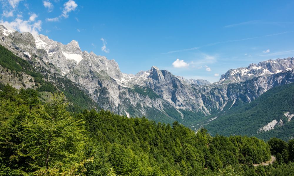 /api/cms/uploads/albania_04_min_a83d70910a.jpg