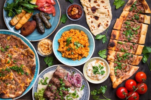https://joinup.pl/api/cms/uploads/albanian_cuisine_more_than_640x427_188200a5c9.jpeg
