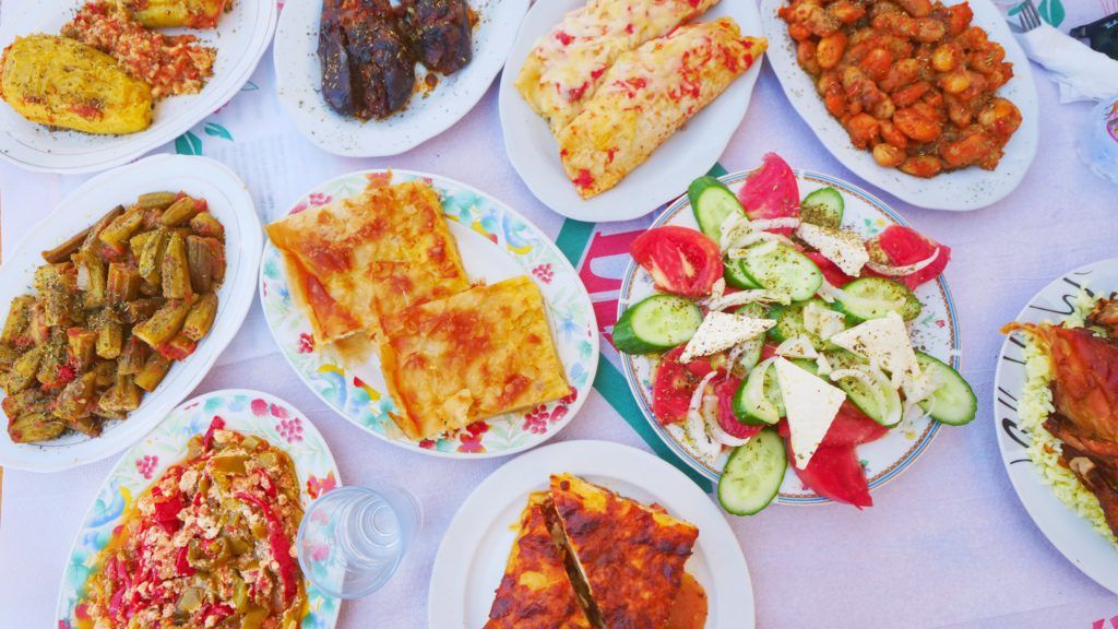 https://joinup.pl/api/cms/uploads/albanian_food_top_dishes_to_eat_in_albania_davidsbeenhere_1_c879f1f6e5.jpg