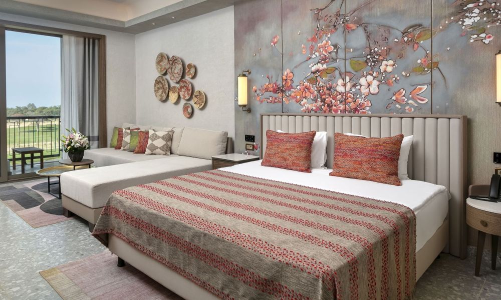 /api/cms/uploads/cullinan_belek_superior_room_standard3_582309f9bb.jpg