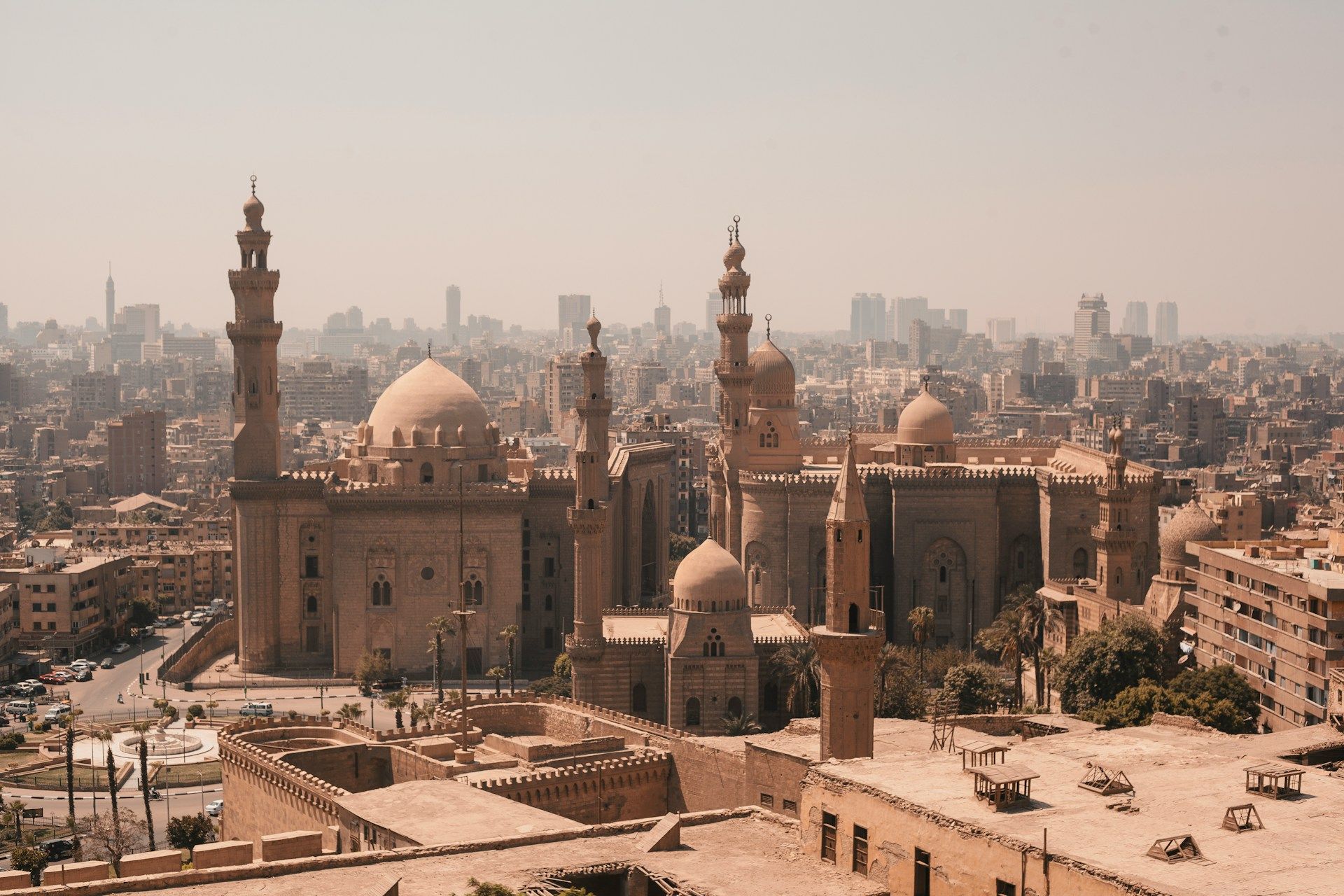 /api/cms/uploads/omar_elsharawy_pw_Mbtw_A9_L_Rc_unsplash_3578a9d4e0.jpg
