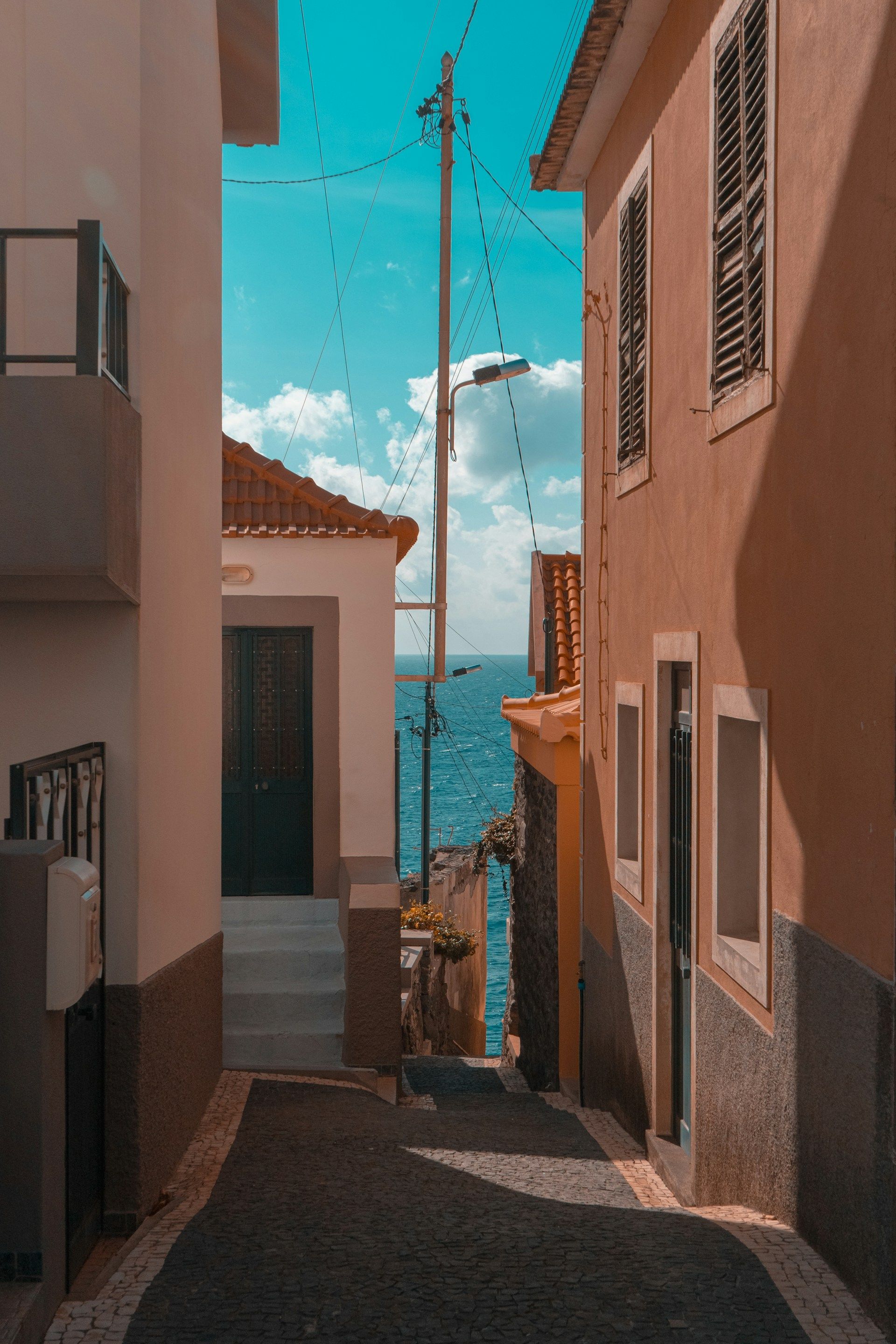 /api/cms/uploads/rui_guilherme_rodrigues_8_V2ho03_1t_Y_unsplash_2ff3f34d2a.jpg