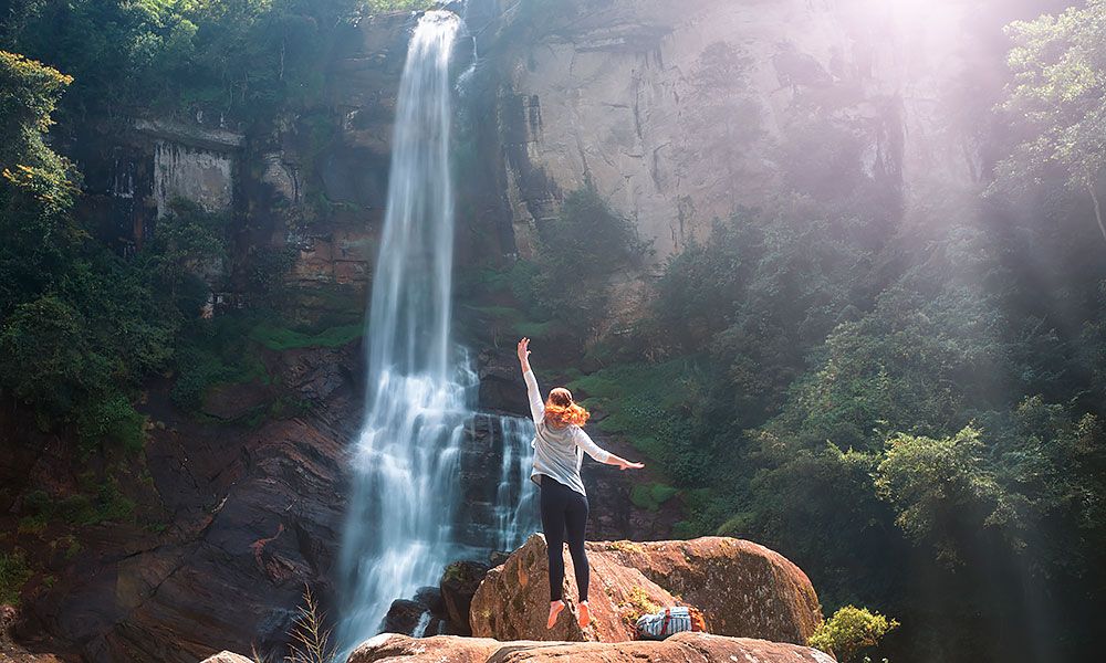 /api/cms/uploads/sri_lanka_rambodawaterfall_6a1dccc083.jpg